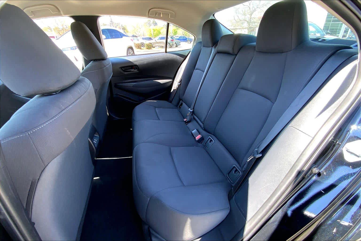 Used 2024 Toyota Corolla LE FWD image 20