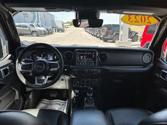 Used 2023 Jeep Wrangler Unlimited Sahara AWD/4WD image 13