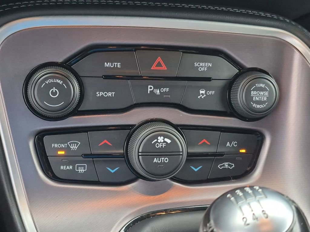 Used 2021 Dodge Challenger R/T w/ Blacktop Package image 18