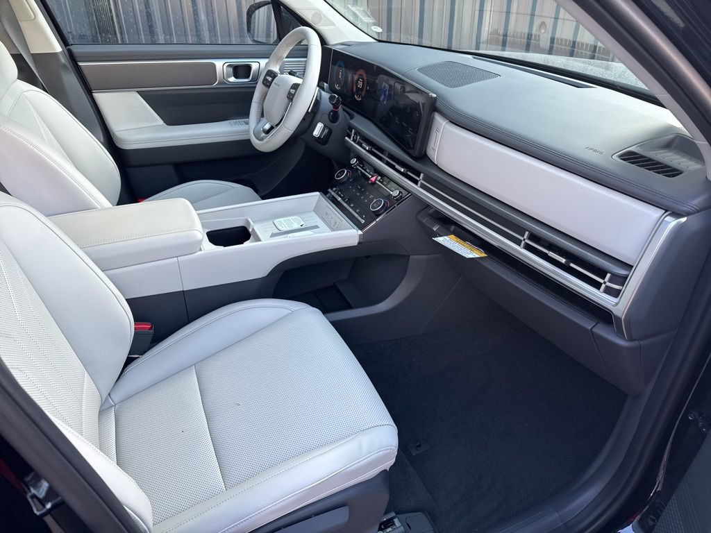 New 2026 Hyundai Santa Fe SEL FWD image 15