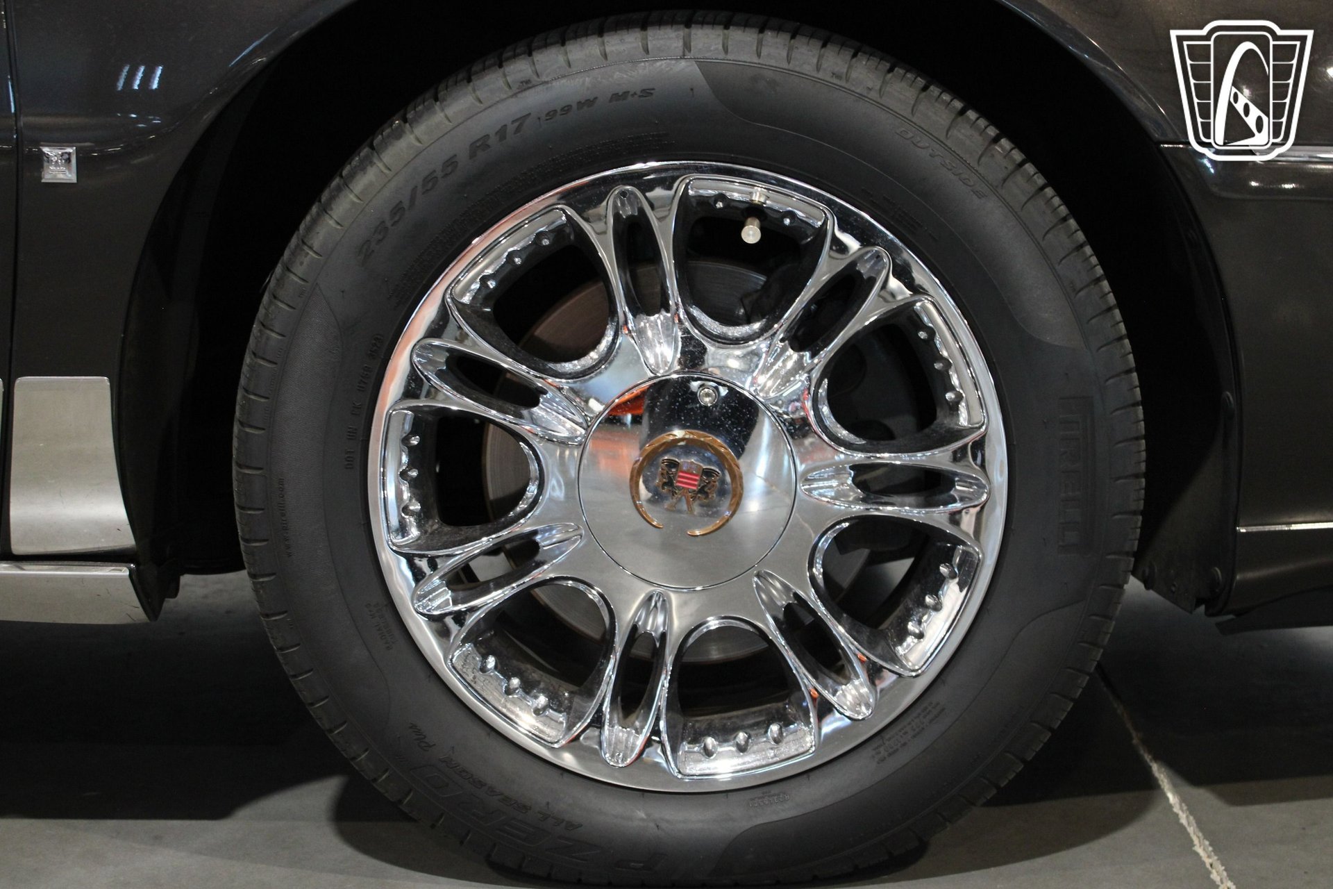 Used 2008 Cadillac DTS Performance w/ Platinum Edition image 23