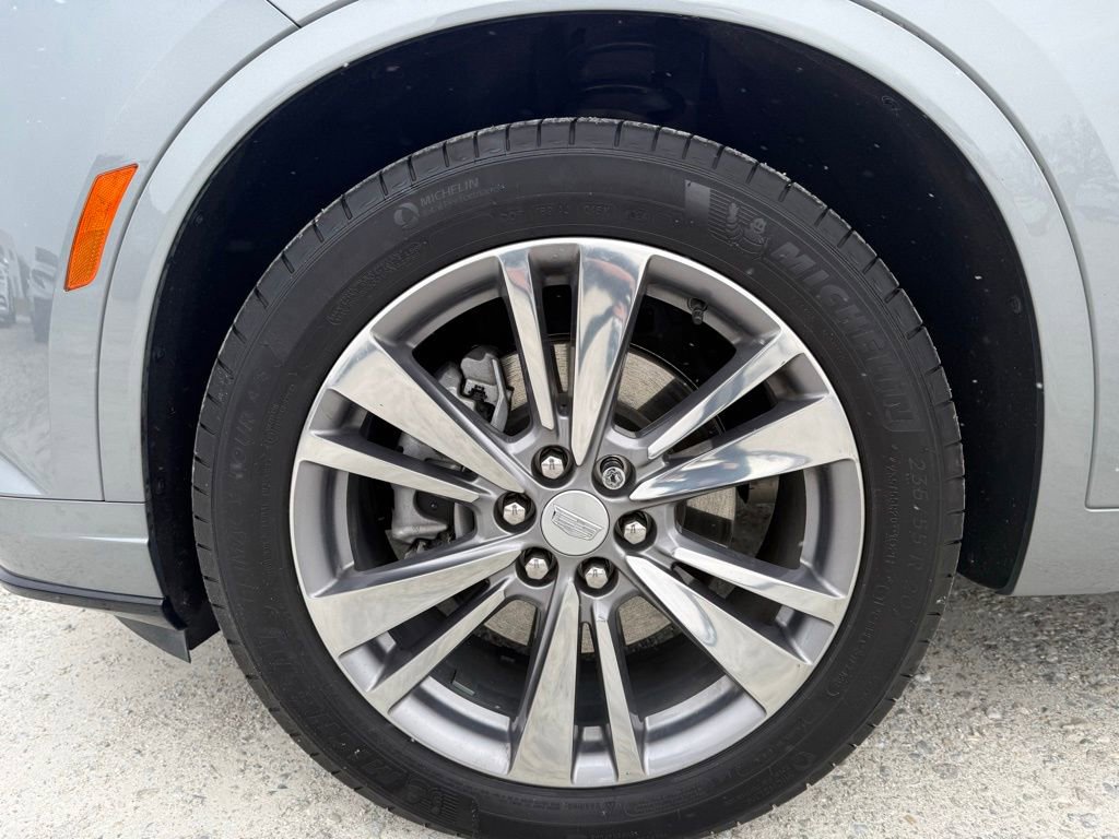 Certified 2024 Cadillac XT6 Premium Luxury w/ LPO, Floor Liner Package image 14