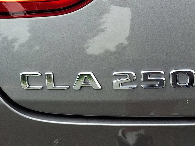 Used 2023 Mercedes-Benz CLA 250 4MATIC image 29