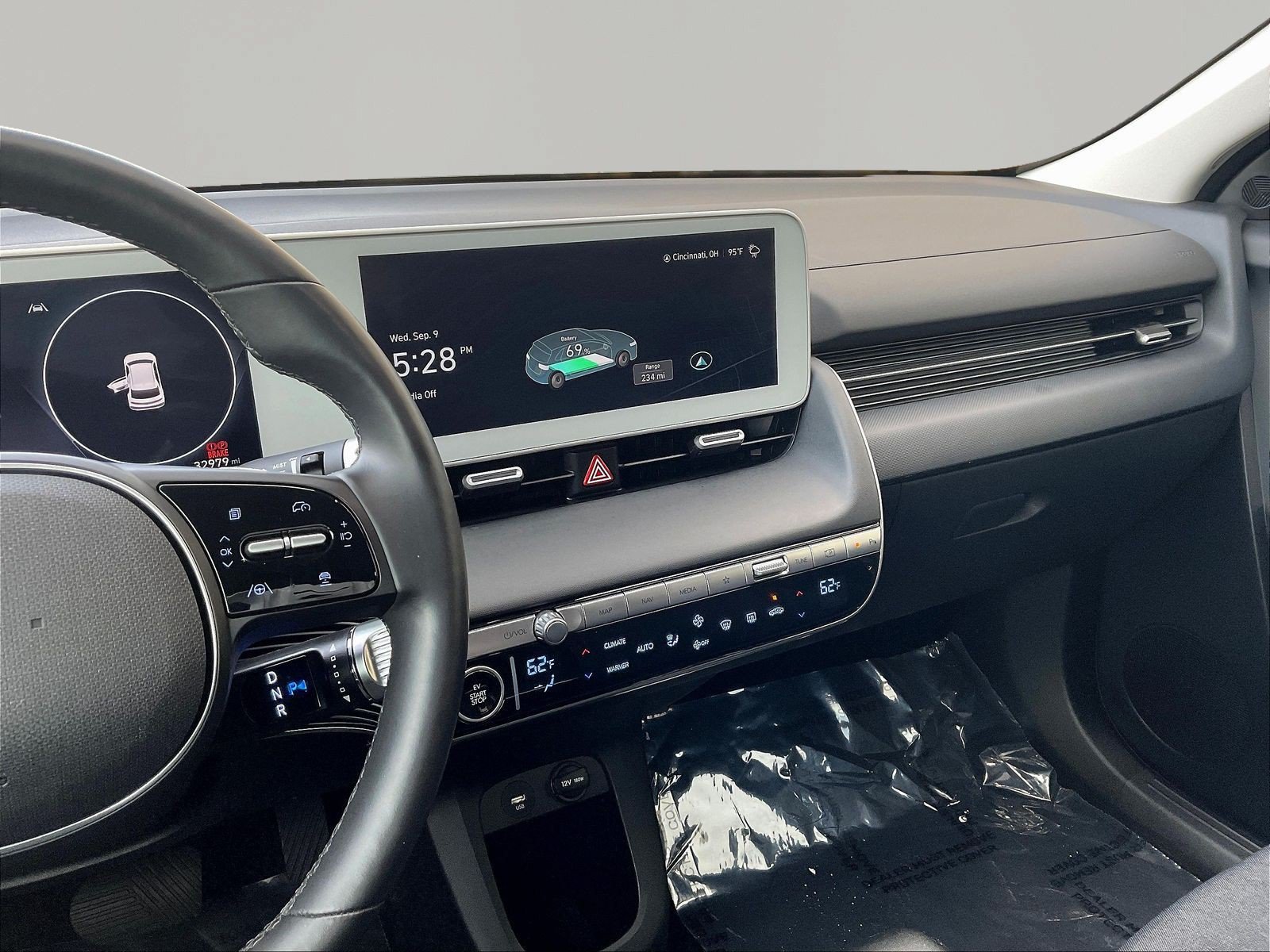 Used 2024 Hyundai Ioniq 5 SEL RWD image 9