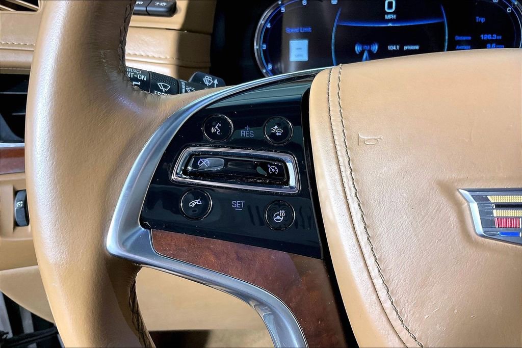 Used 2017 Cadillac Escalade Platinum image 27