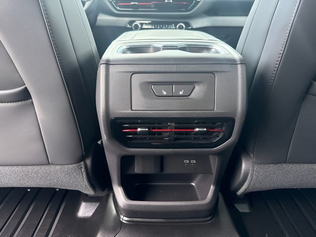 Used 2026 Chevrolet Silverado EV Trail Boss AWD/4WD image 13