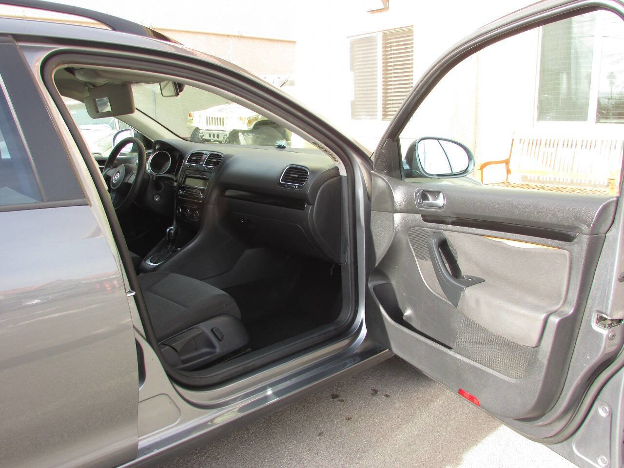 Used 2011 Volkswagen Jetta S image 15