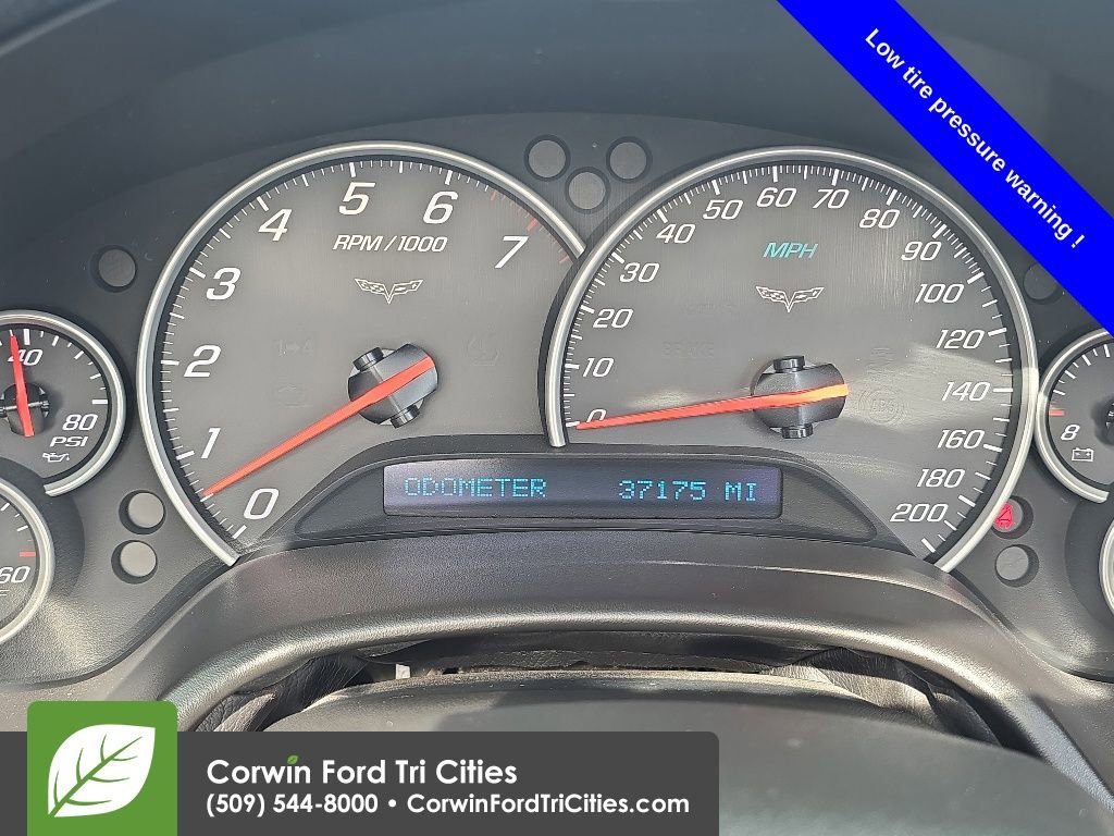 Used 2008 Chevrolet Corvette Convertible w/ Preferred Equipment Group RWD image 6