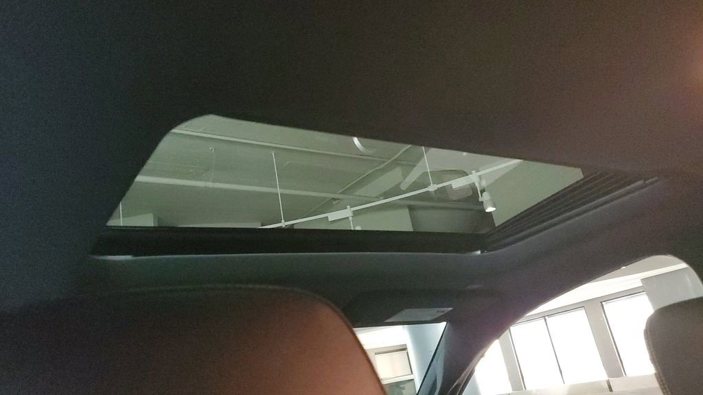 Used 2023 Chevrolet Colorado ZR2 w/ ZR2 Convenience Package III image 15