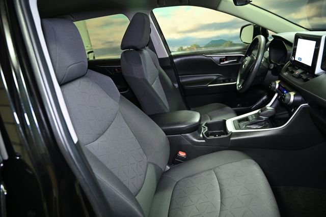 Used 2024 Toyota RAV4 XLE image 58