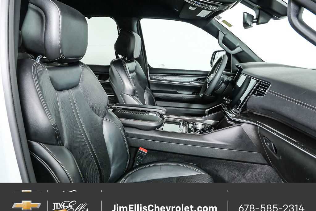 Used 2023 Jeep Wagoneer 2WD w/ Convenience Group I image 24