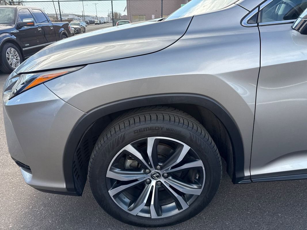 Used 2019 Lexus RX 450h AWD image 10