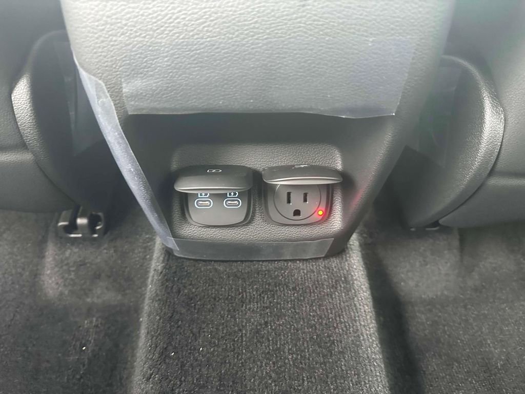 New 2025 Genesis GV80 2.5T image 11