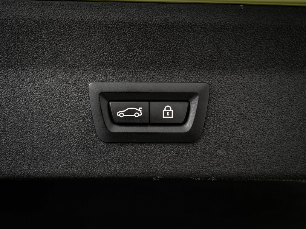 Used 2023 BMW X4 M w/ Competition Package image 23