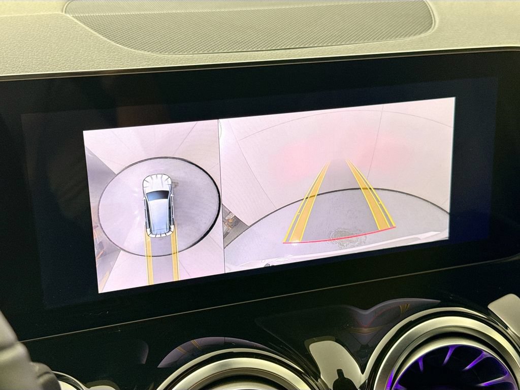 Certified 2022 Mercedes-Benz GLB 250 4MATIC image 15