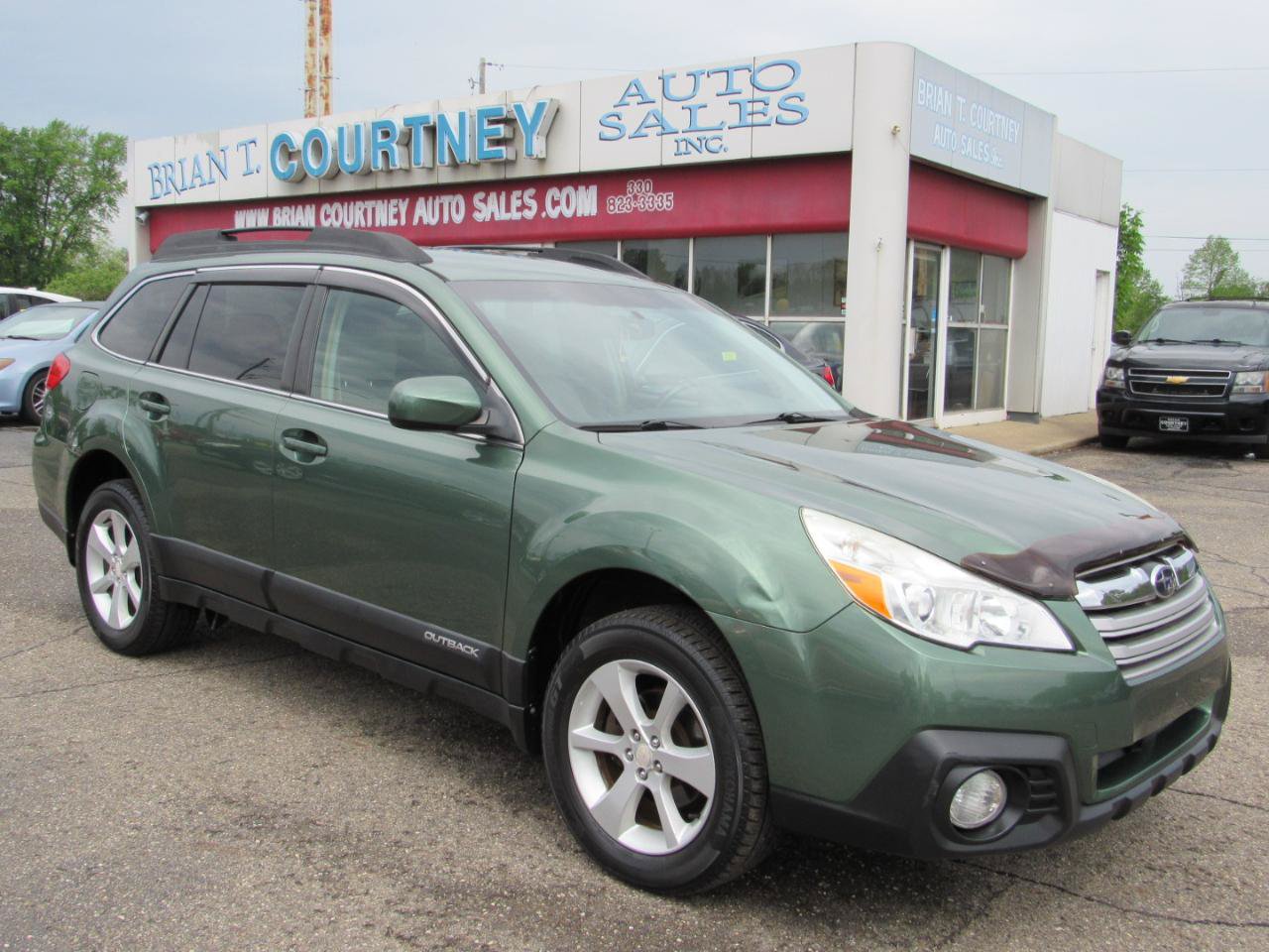 Used 2013 Subaru Outback 2.5i Premium w/ Popular Pkg 1B AWD/4WD image 2
