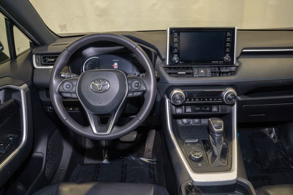 Used 2019 Toyota RAV4 XSE image 7