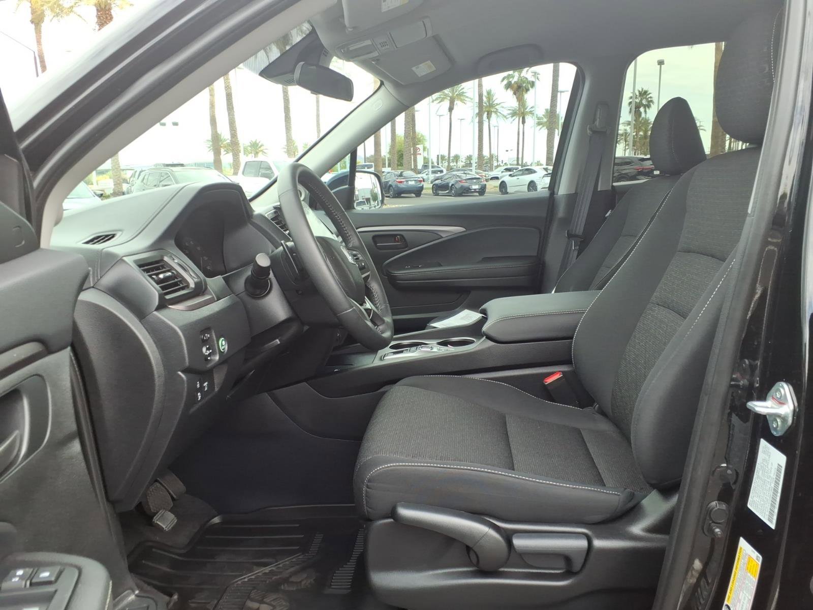 Used 2025 Honda Ridgeline Sport+ image 13