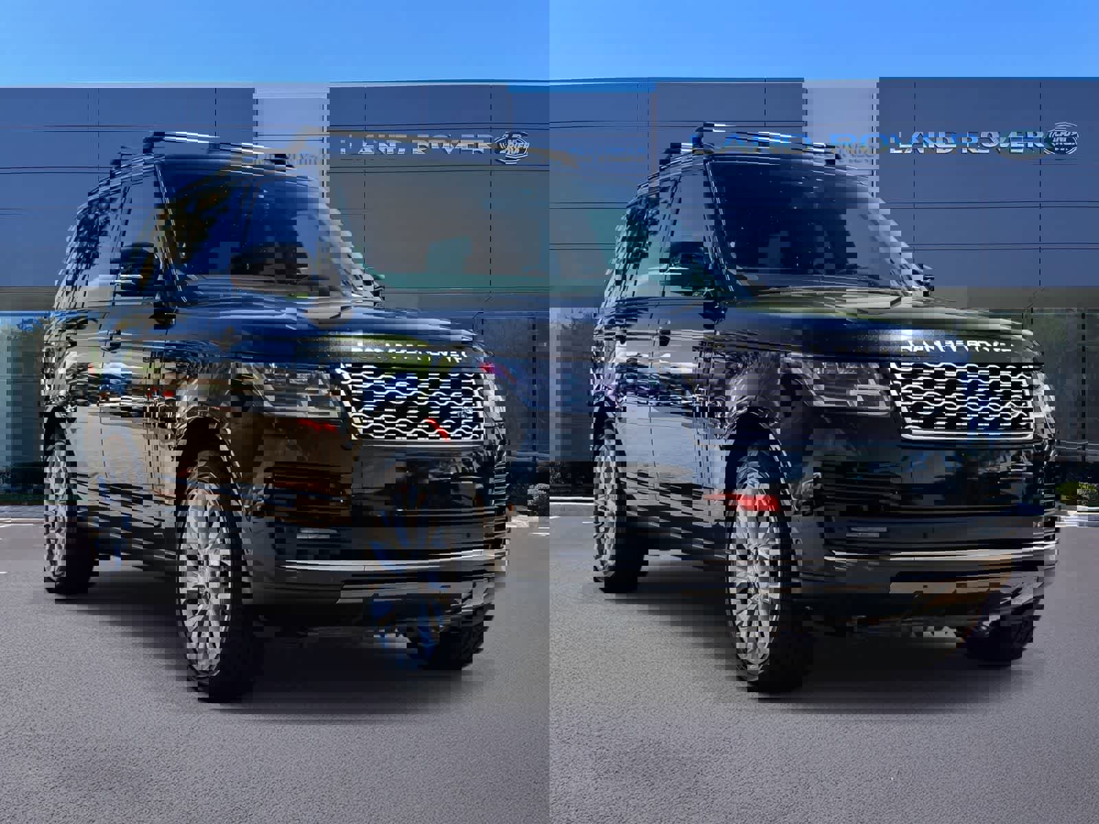 Used 2021 Land Rover Range Rover Westminster Edition image 3