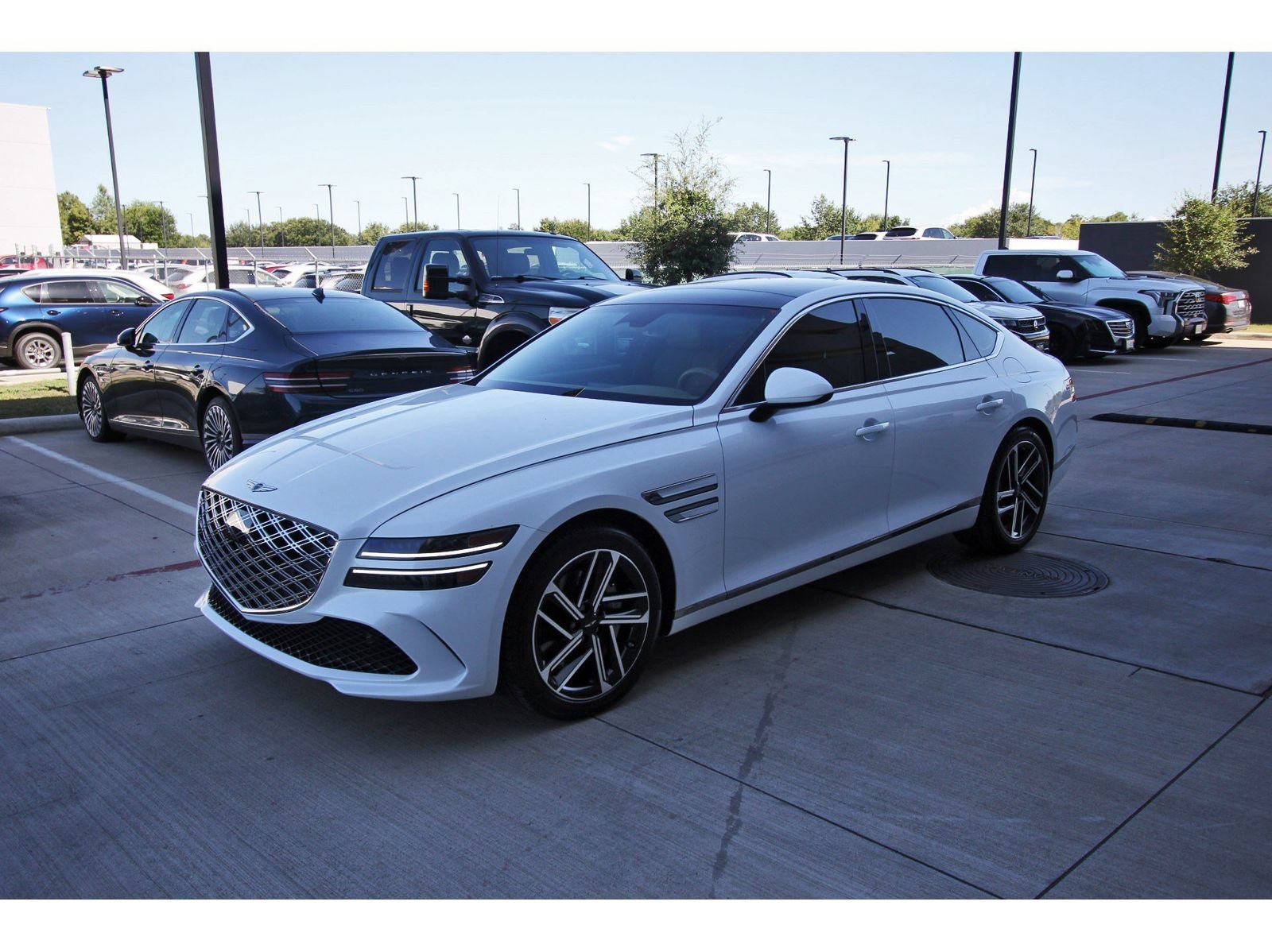 Used 2026 Genesis G80 2.5T Advanced AWD/4WD image 4