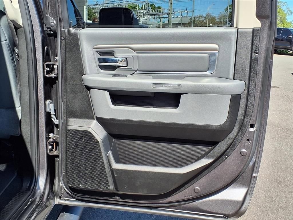 Used 2020 RAM 1500 Classic Warlock image 15