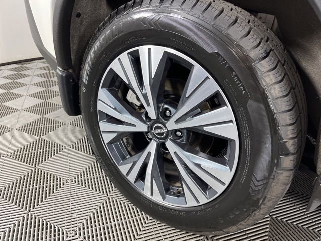 Used 2023 Nissan Rogue SV w/ SV Premium B Package AWD/4WD image 17