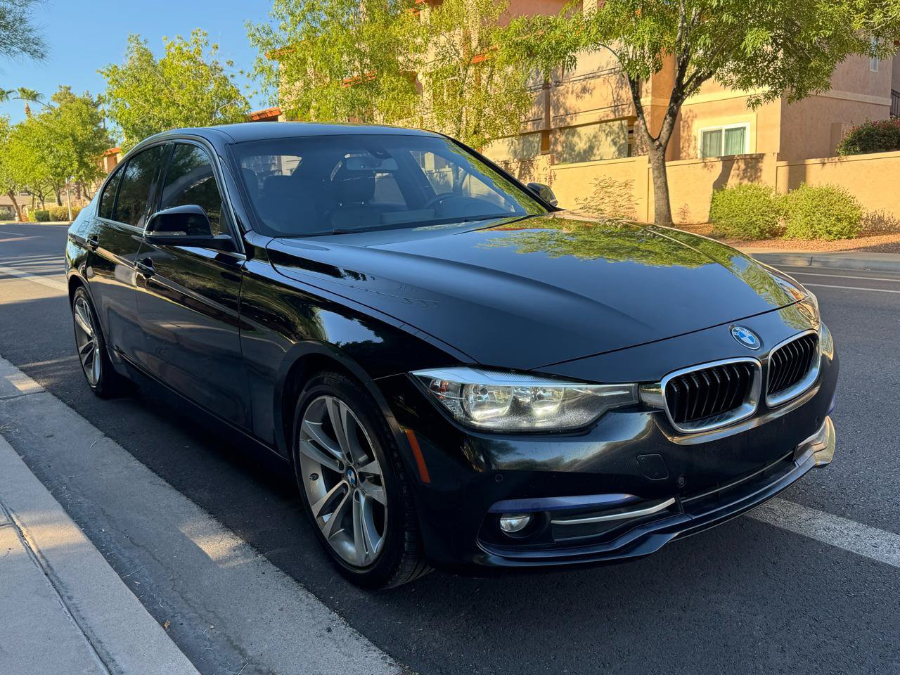 Used 2017 BMW 328d xDrive Sedan AWD/4WD image 7