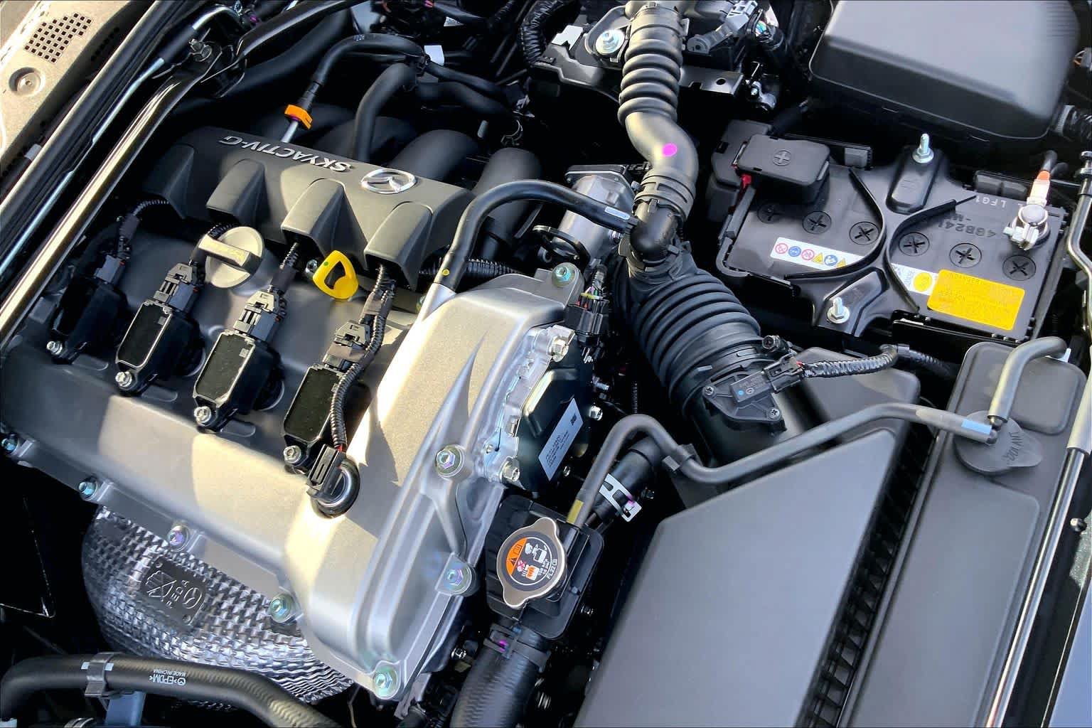 New 2026 MAZDA MX-5 Miata RF Grand Touring RWD image 17