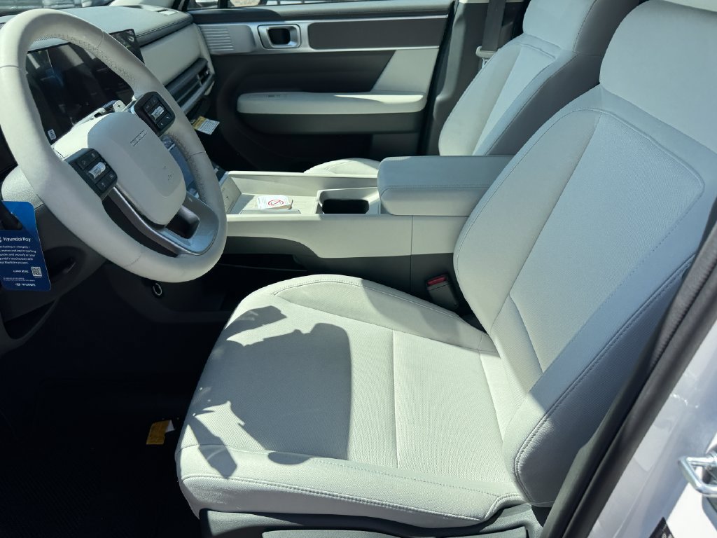 New 2026 Hyundai Santa Fe SE FWD image 18