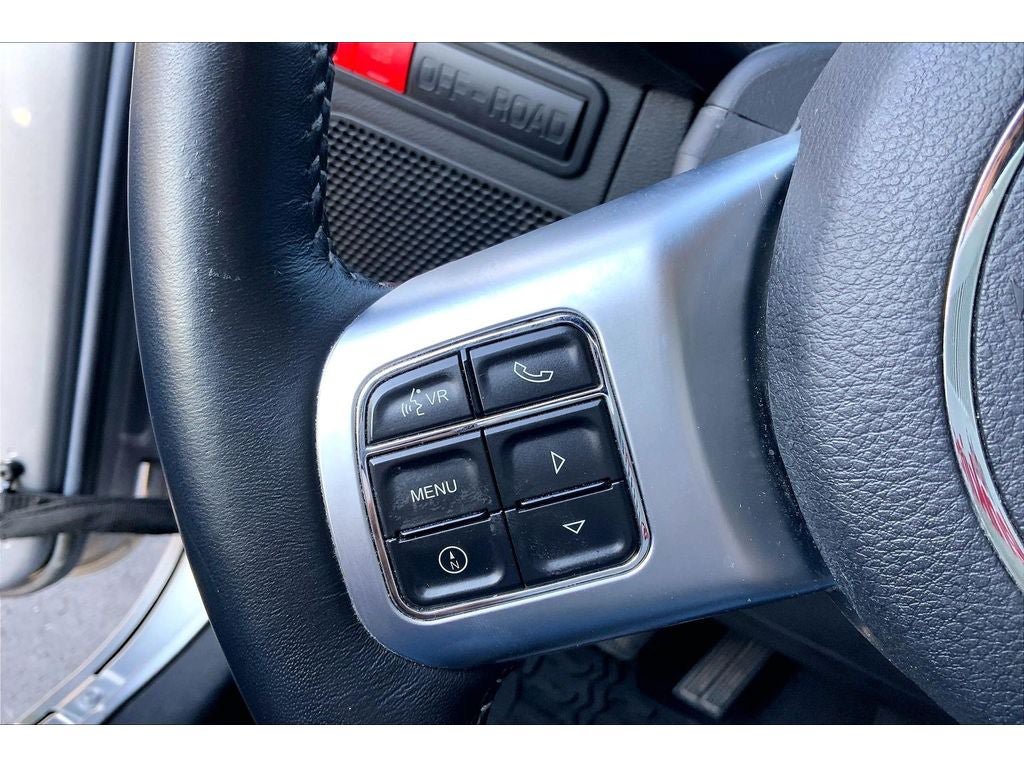 Used 2017 Jeep Wrangler Unlimited Rubicon AWD/4WD image 19