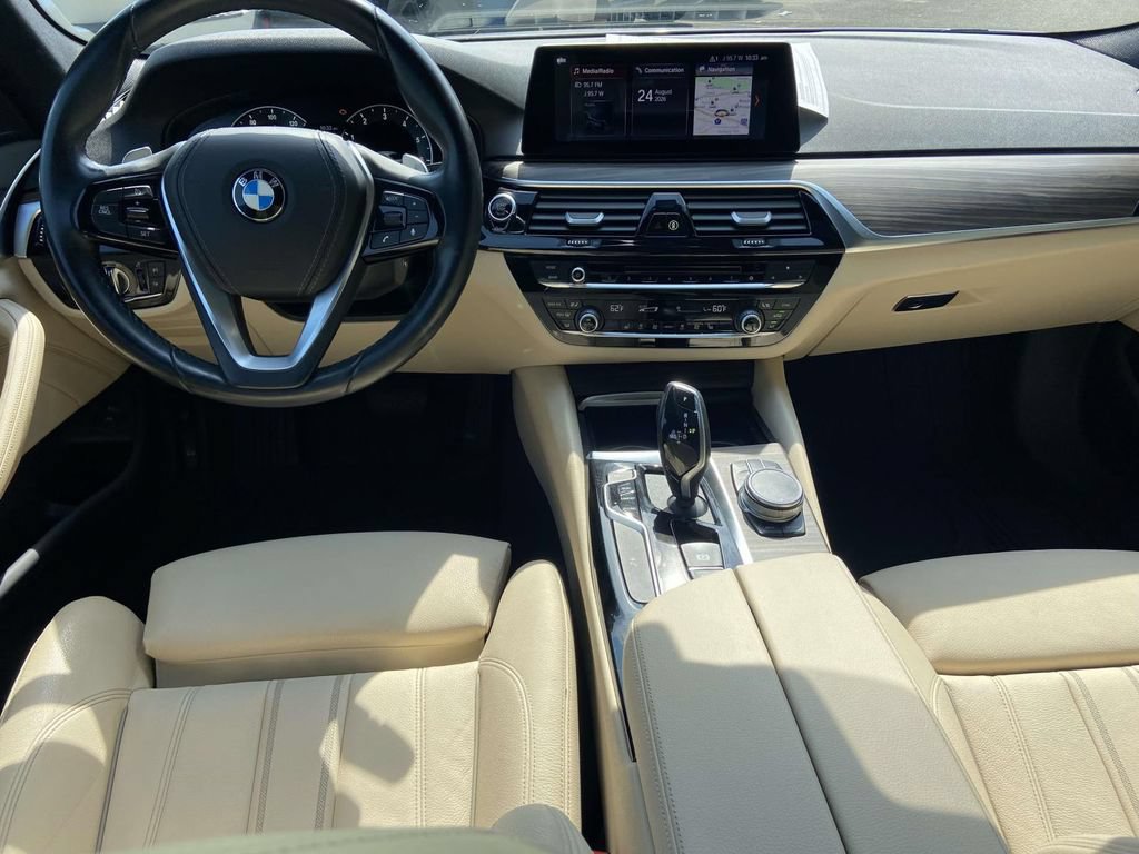 Used 2019 BMW 540i w/ Convenience Package RWD image 10