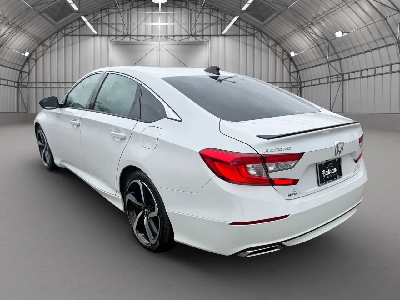 Used 2021 Honda Accord Sport image 7