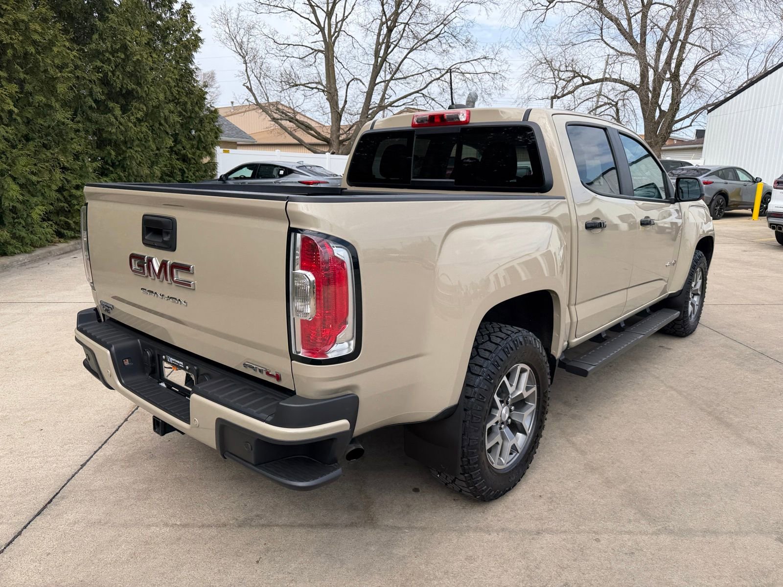 Used 2021 GMC Canyon AT4 w/ Driver Alert Package image 11