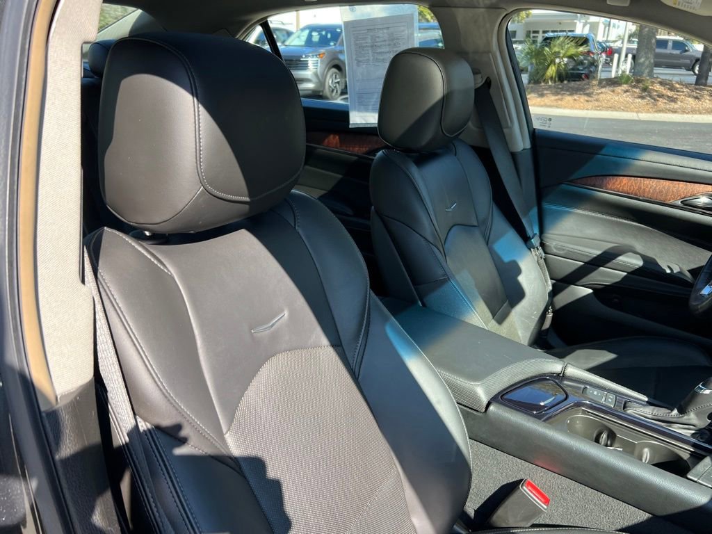 Used 2016 Cadillac CTS Luxury image 26