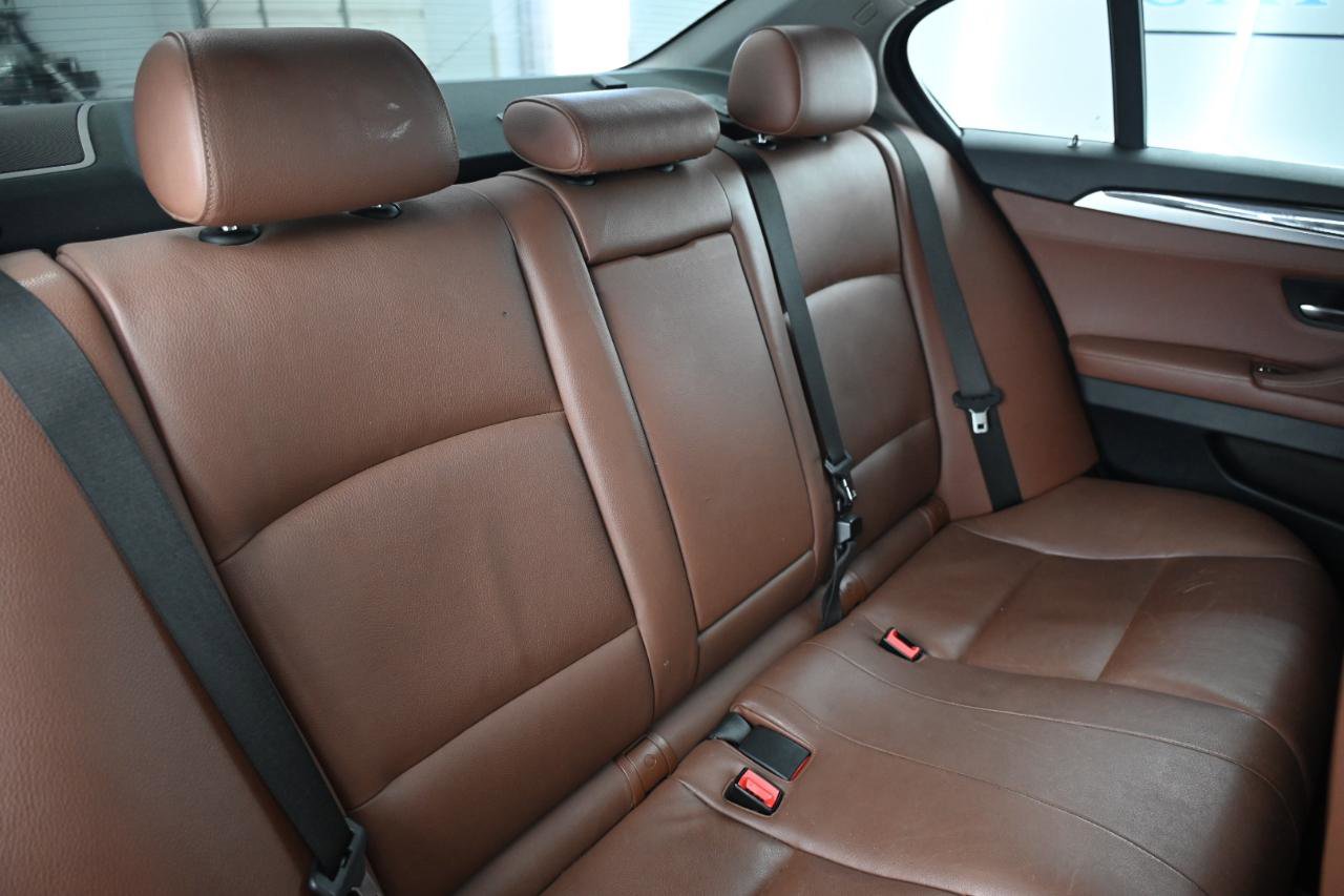 Used 2013 BMW 528i xDrive Sedan AWD/4WD image 35