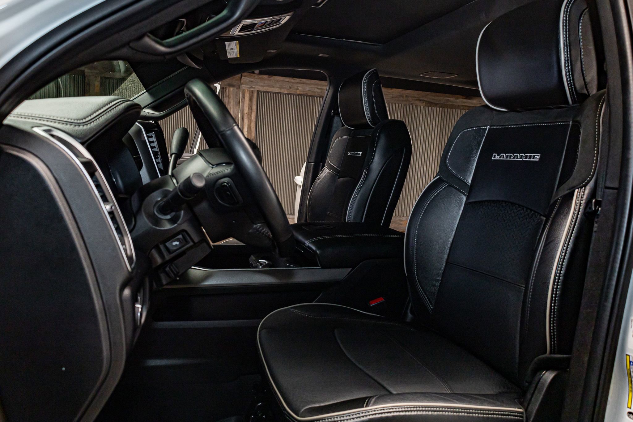 Used 2024 RAM 2500 Laramie w/ Night Edition image 22