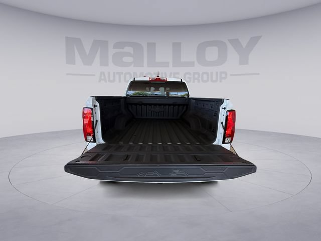 Used 2025 Chevrolet Colorado Trail Boss AWD/4WD image 19