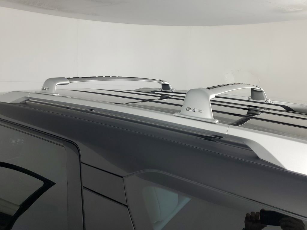 New 2025 Nissan Pathfinder SL image 32