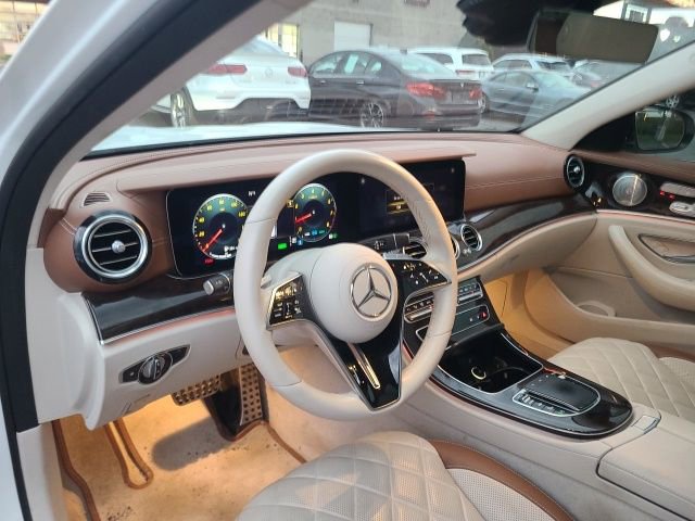 Used 2021 Mercedes-Benz E 450 4MATIC All-Terrain Wagon image 7