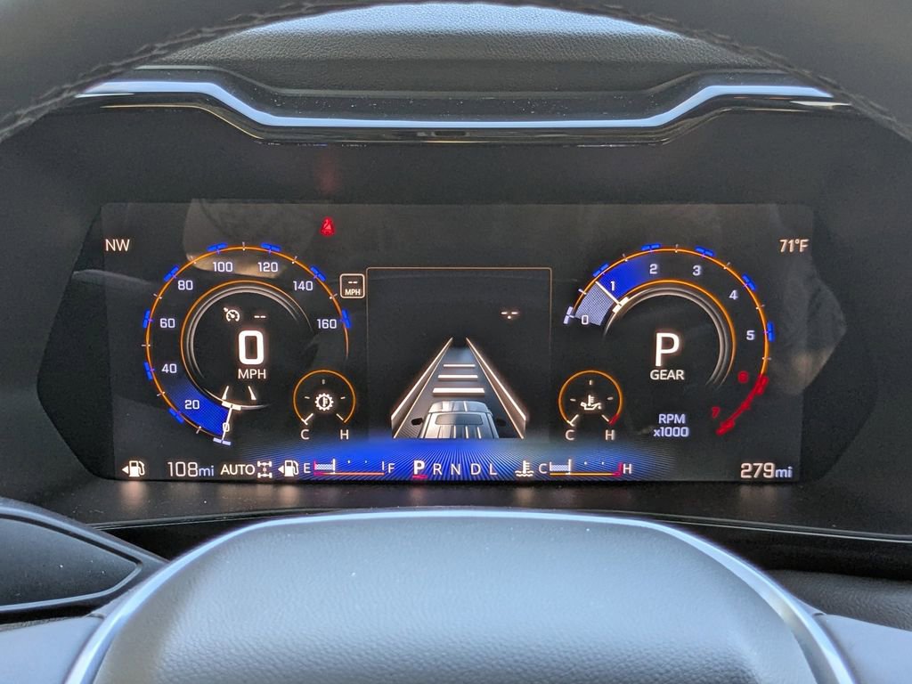 New 2025 Chevrolet Colorado LT w/ LT Convenience Package AWD/4WD image 31