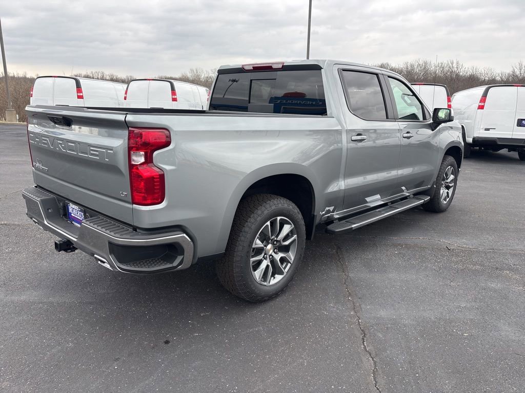 New 2026 Chevrolet Silverado 1500 LT image 3