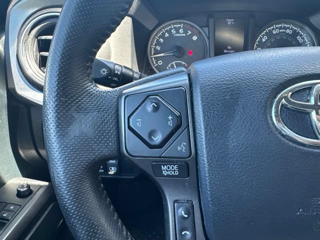 Used 2017 Toyota Tacoma TRD Off-Road w/ Tow Package (A/T) AWD/4WD image 16