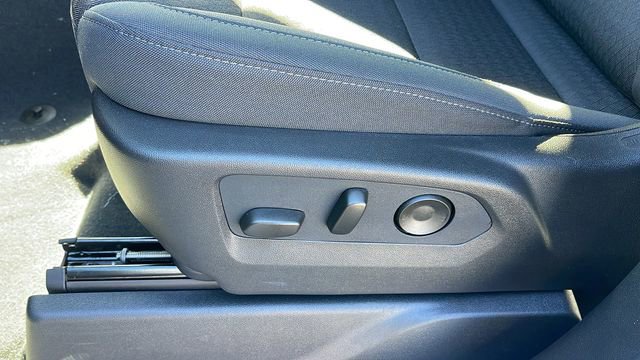 New 2026 Chevrolet Silverado 1500 Custom Trail Boss w/ LPO, Dark Essentials Package image 29