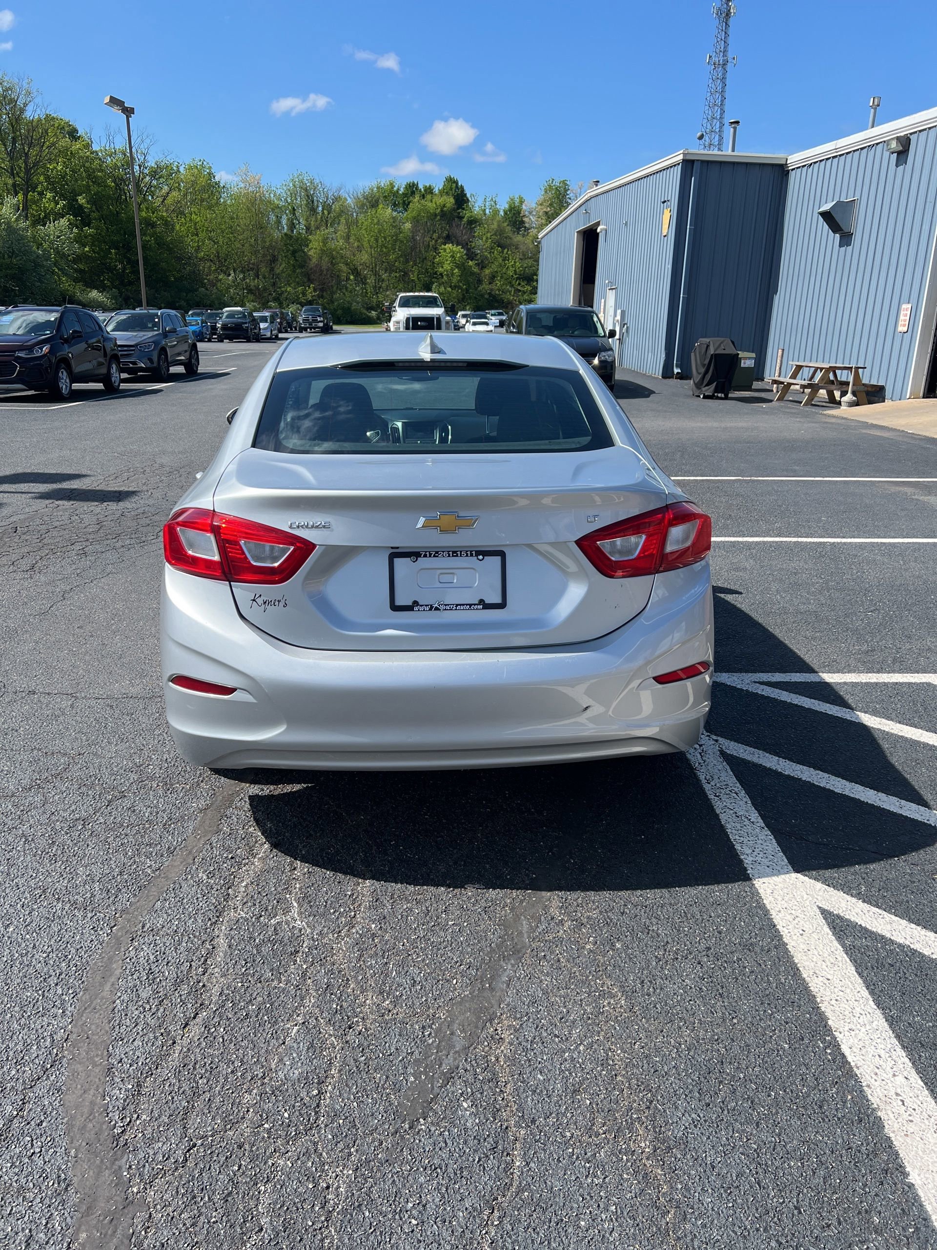 Used 2016 Chevrolet Cruze LT FWD image 5