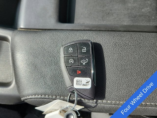 Used 2022 Chevrolet Silverado 1500 RST AWD/4WD image 9