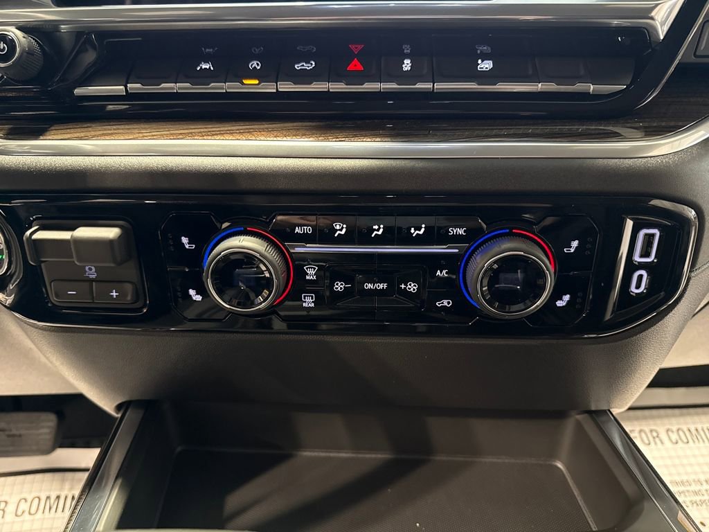 Used 2026 Chevrolet Silverado 1500 LT w/ Leather Package image 25