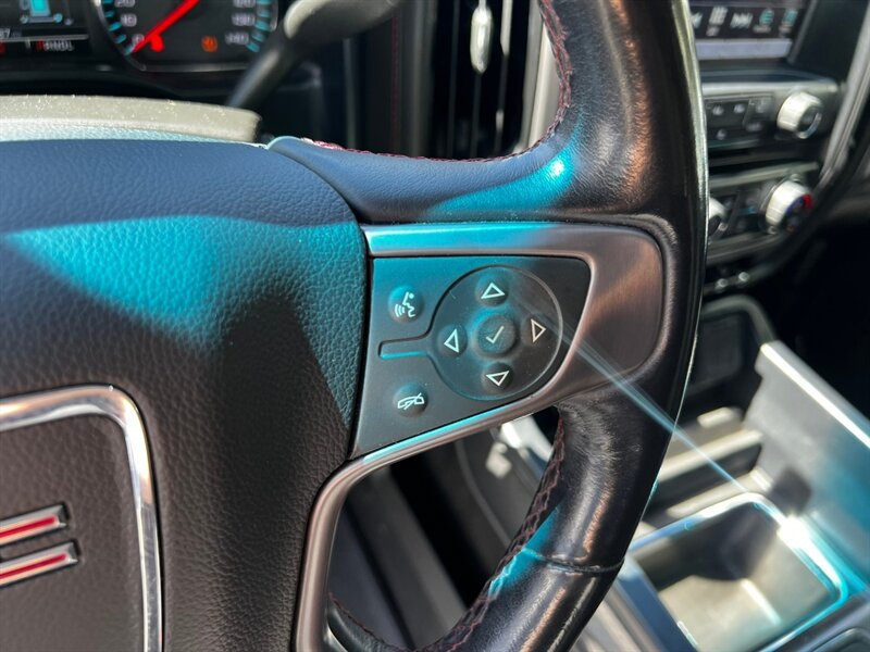Used 2018 GMC Sierra 1500 SLT w/ All Terrain Package AWD/4WD image 31