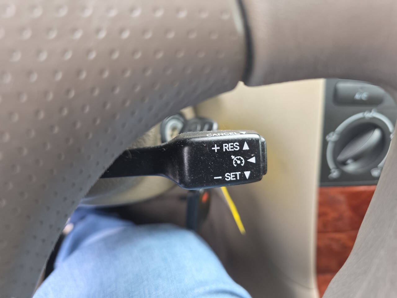 Used 2007 Toyota Corolla LE w/ Audio Value Pkg FWD image 14