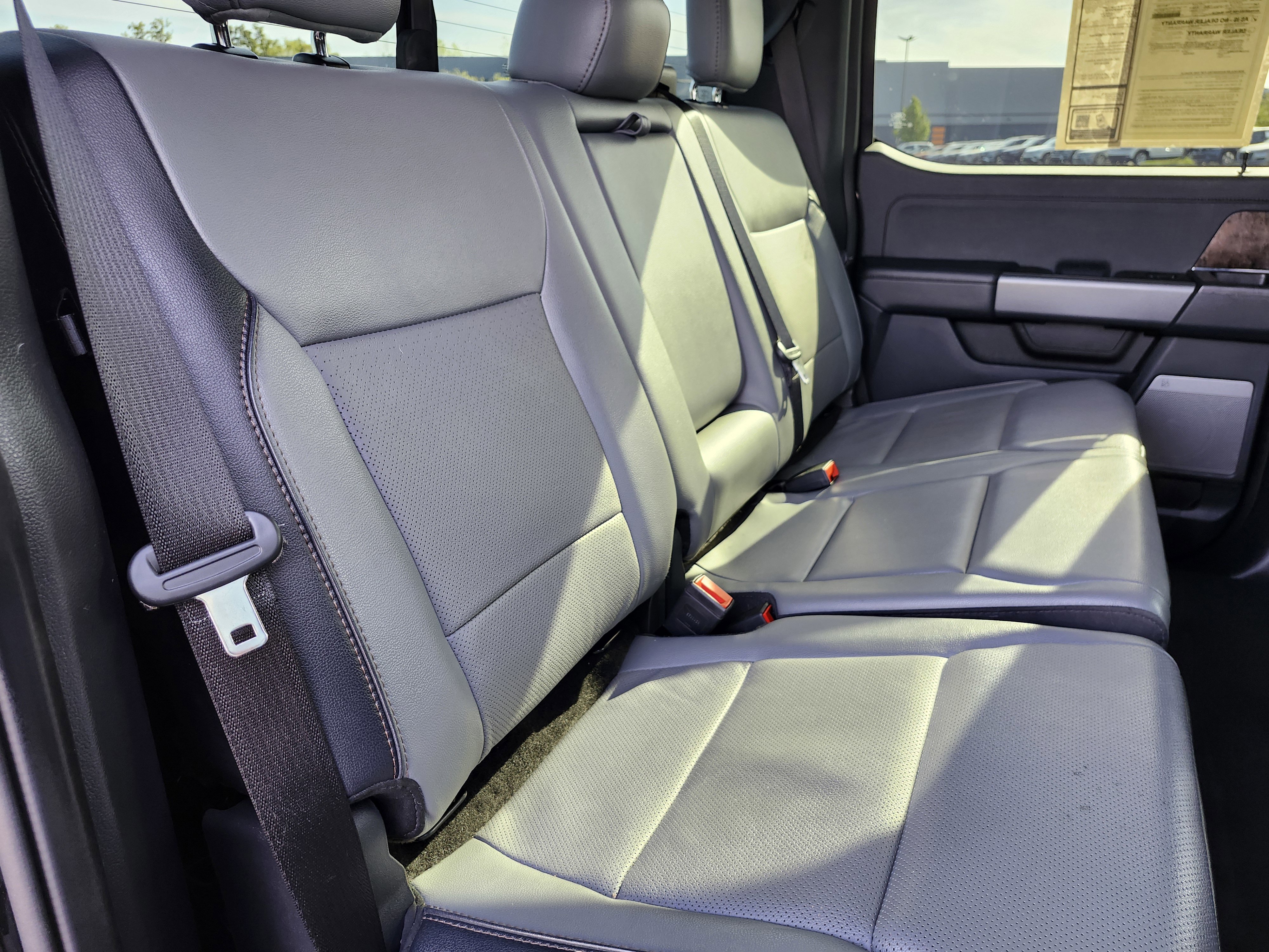 Used 2023 Ford F150 Lightning Lariat image 14