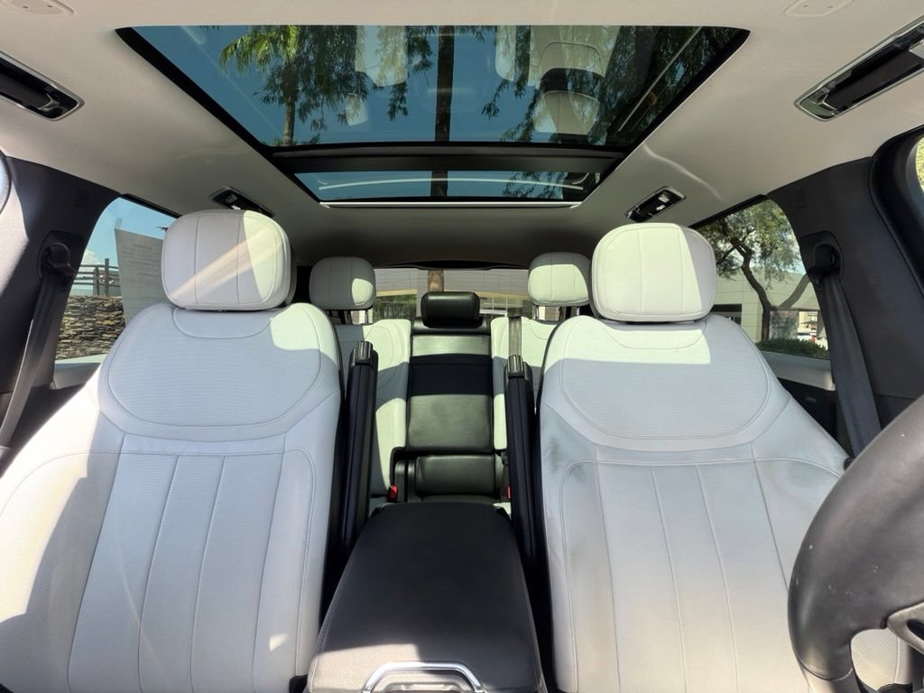 Used 2023 Land Rover Range Rover Sport SE Dynamic AWD/4WD image 6